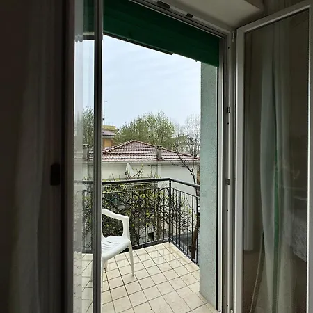 Urania Nuova Gestione 3*