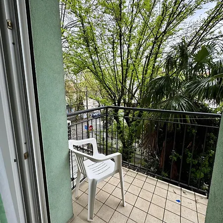 Urania Nuova Gestione 3*