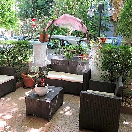 Urania Nuova Gestione 3* Rimini