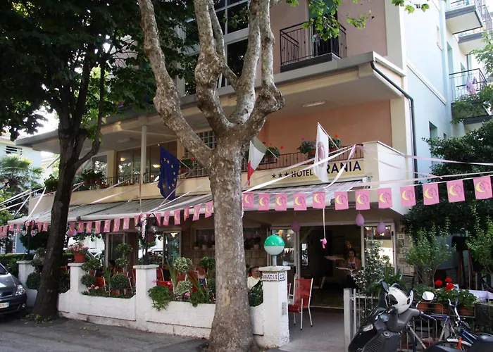 Urania Nuova Gestione