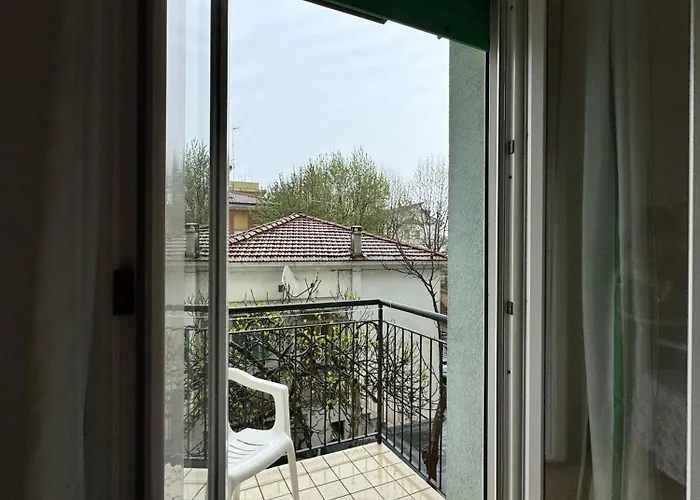 Urania Nuova Gestione 3*