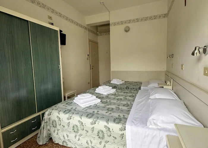 Hotel Urania Nuova Gestione 3*