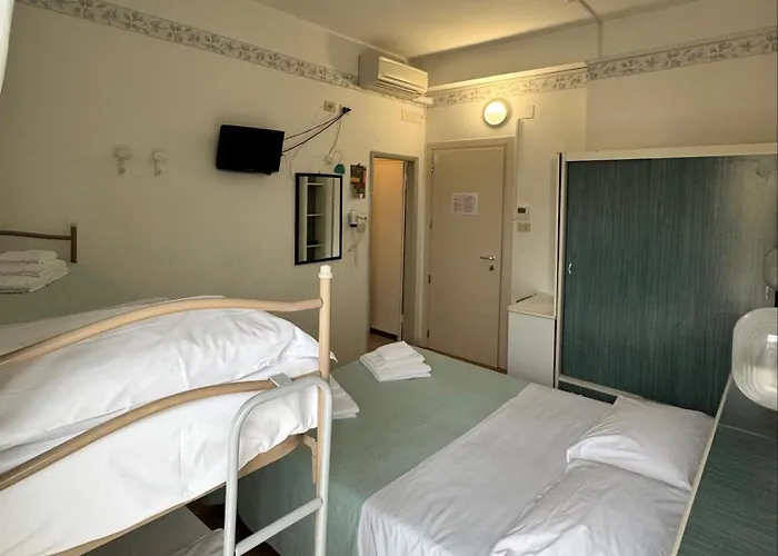 Urania Nuova Gestione Hotel 3*